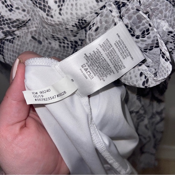 EXPRESS SNAKE SKIN WRAP CHIFFON MIDI DRESS - Picture 7 of 9